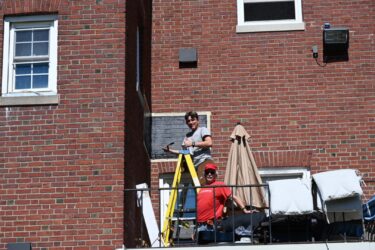 OUTH_EJ_Paint_DSC_1752